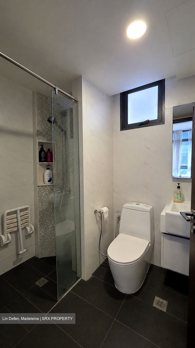 Symphony Suites (D27), Condominium #626033611